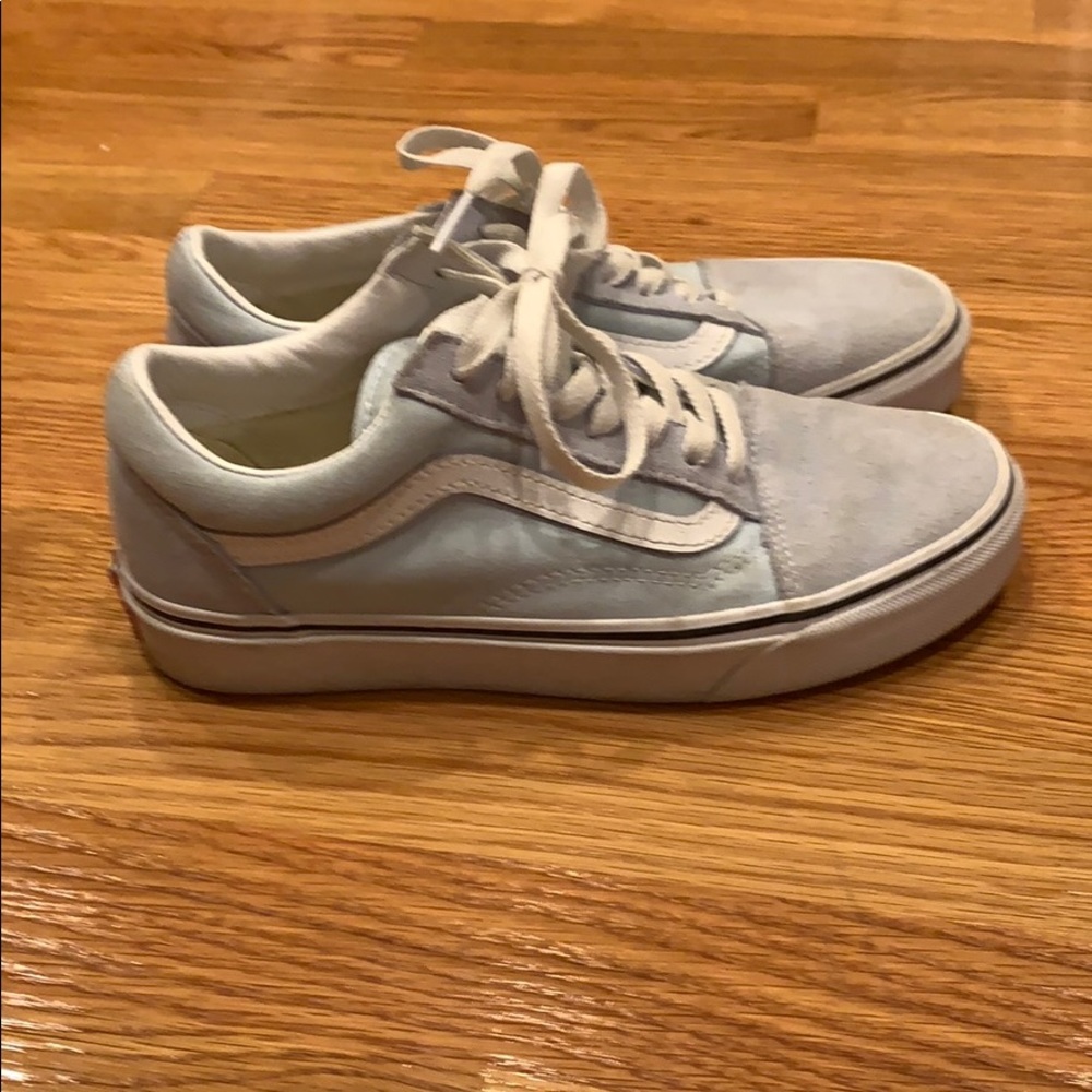 Vans - Picture 2 of 3